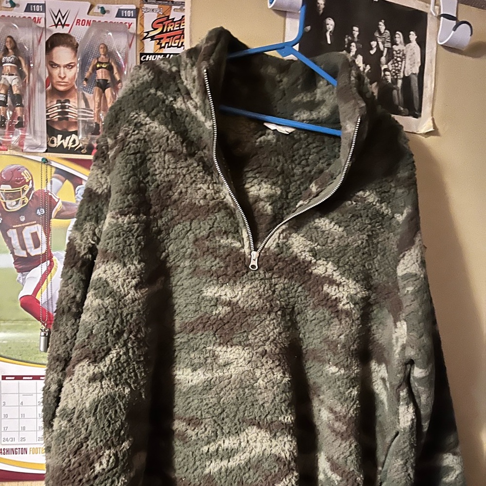 Walmart pullover sweater